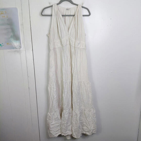 Old Navy Dresses & Skirts - Old Navy Dress Womens L White Tiered Babydoll Beachy Travel Resort Vacation